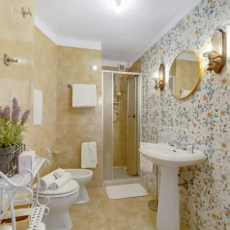 Apartment Il Giardino Di Dante Center - Happy Stresa