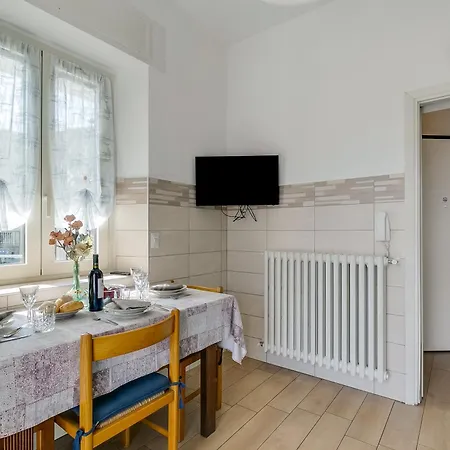 Il Giardino Di Dante Center - Happy * Stresa